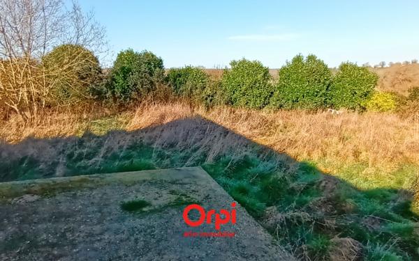 Maison à vendre    3 pièces •  Viplaix