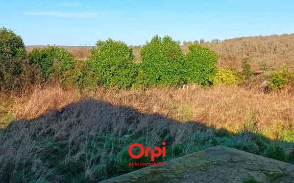 Maison à vendre    3 pièces •  Viplaix