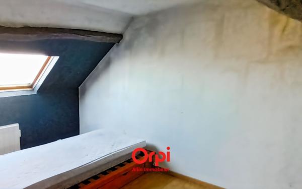 Maison à vendre    3 pièces •  Viplaix