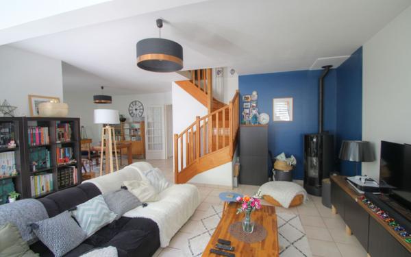 Maison à vendre    5 pièces • 125 m2 Ingré