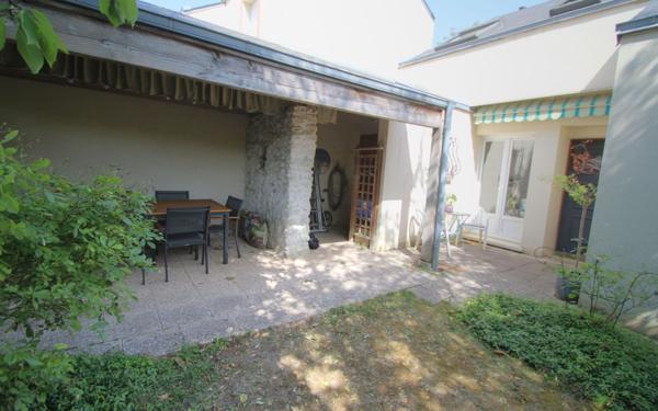 Maison à vendre    5 pièces • 125 m2 Ingré