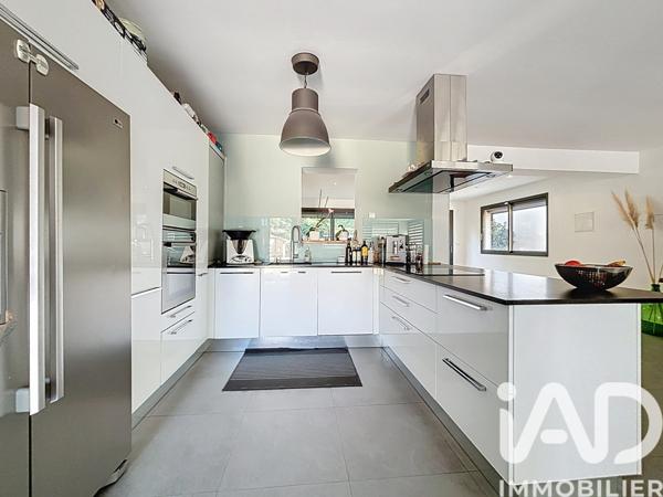 Maison à vendre 5 pièces 146 m² Martigues