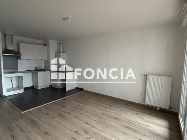 Location Appartement 3 pièces 60 m² - 3 RUE PIERRE BROSSOLETTE Persan 95340