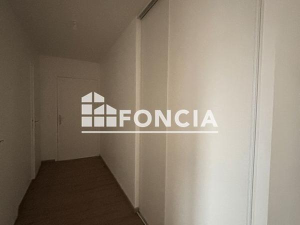 Location Appartement 3 pièces 60 m² - 3 RUE PIERRE BROSSOLETTE Persan 95340