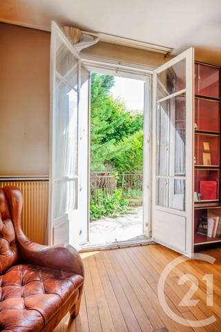 Maison à vendre  6 pièces - 120 m 2   VILLEMOMBLE  - 93