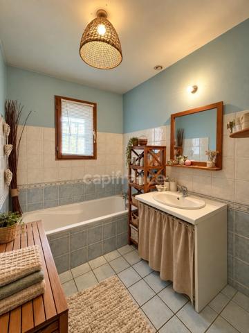 Maison à vendre 6 pièces LA GUERCHE SUR L'AUBOIS (18)
