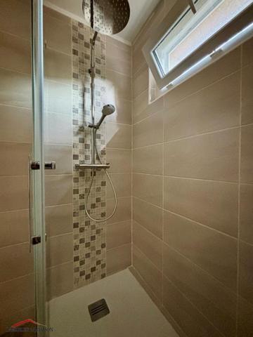 Quartier VESONE - Appartement T2 avec stationnement ...