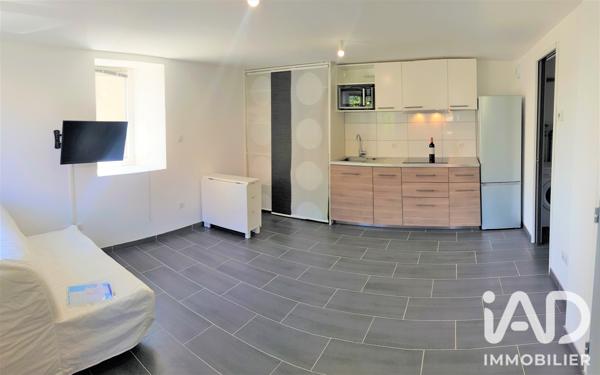 Location studio 24 m² Botans