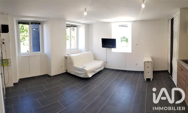 Location studio 24 m² Botans