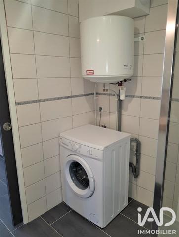Location studio 24 m² Botans