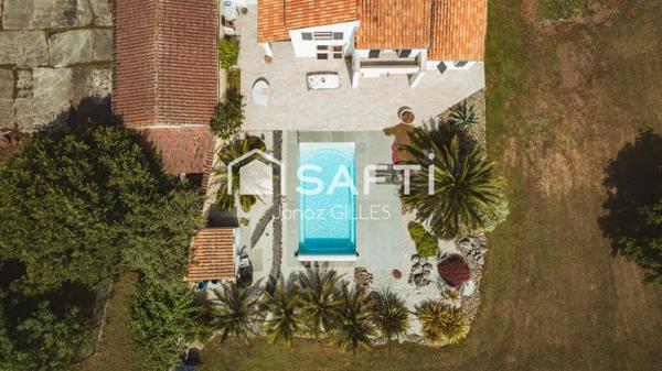 Maison avec piscine, dépendance et grand espace