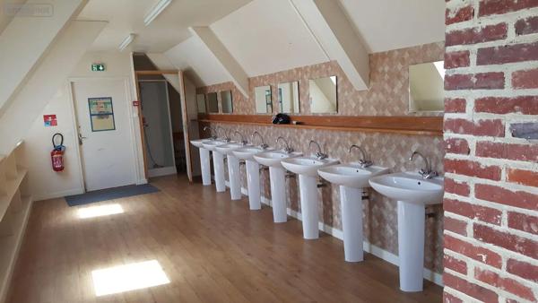 Achat - Immeuble Barenton 50720 59 pièces 2300 m 2 6767 m 2