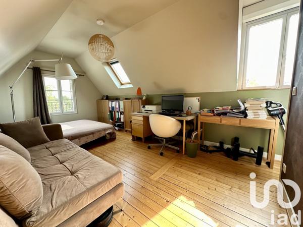 Maison 6 pièces de 137 m² à Pontoise (95300)