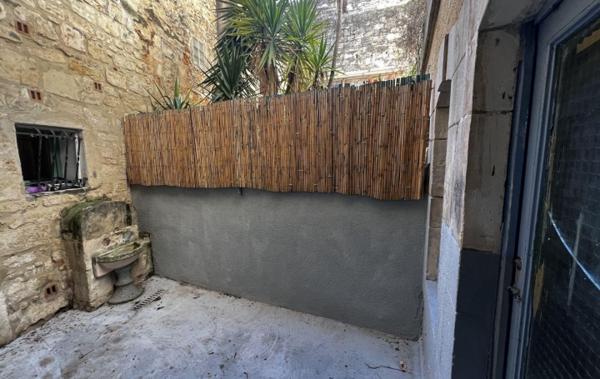 Vente Appartement P1 Avec cour Saint-gilles   