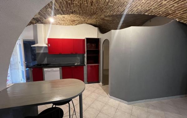 Vente Appartement P1 Avec cour Saint-gilles   