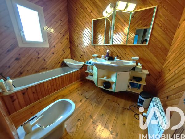 Maison à vendre 5 pièces 212 m² Bages