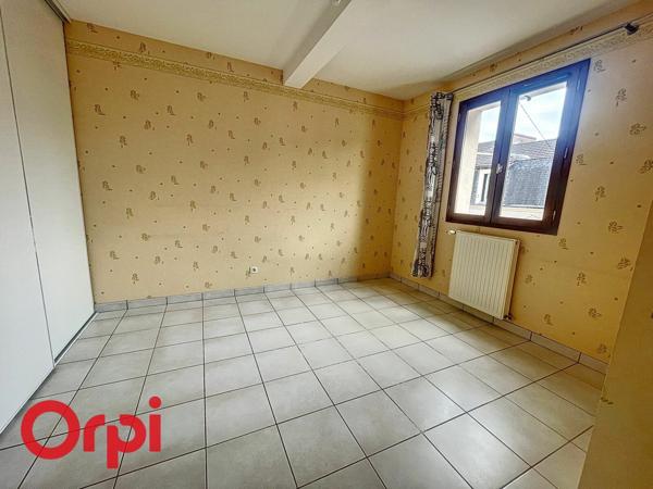 Appartement à vendre    4 pièces • 95,30 m2 Montluçon