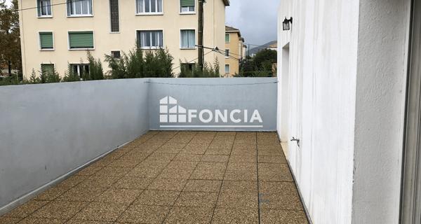 Location Appartement 3 pièces 65.16 m² - Marseille 13009