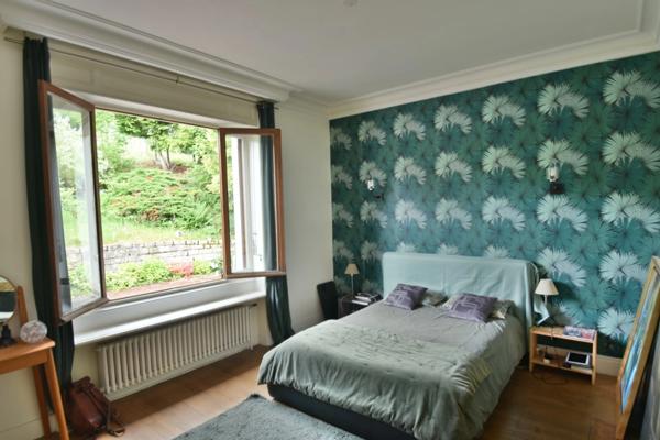 COURS LA VILLE - maison d'architecte 300 m² - terrain 6000m²