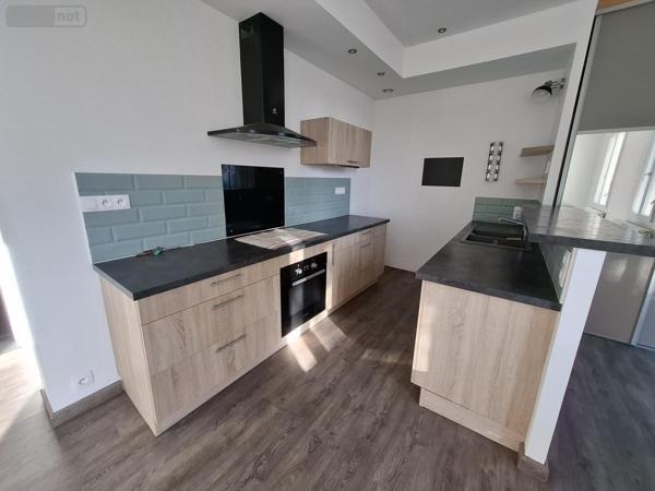 Maison à vendre à Saintes en Charente-Maritime (17100), ref : 17111-709