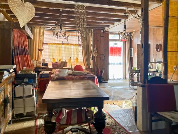 Maison à vendre 7 pièces ( 281 m²) MARLE (02)