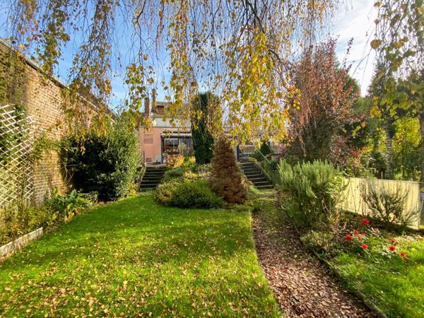 Maison à vendre 7 pièces ( 281 m²) MARLE (02)