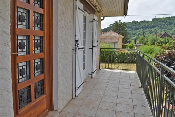 Maison Terrasson La Villedieu 146 m2 7 pièces