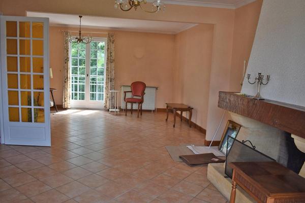 Maison Terrasson La Villedieu 146 m2 7 pièces