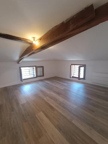 DOSSIERS AVEC GARANT ACCEPTÉS - T3 CENTRE VILLEMUR SUR TARN - Villemur-Sur-Tarn (31340)