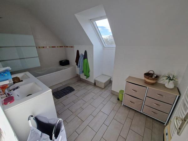 Maison Vion 7 pièce(s) 168 m2