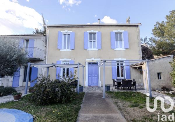 Maison à vendre 4 pièces 123 m² Arles