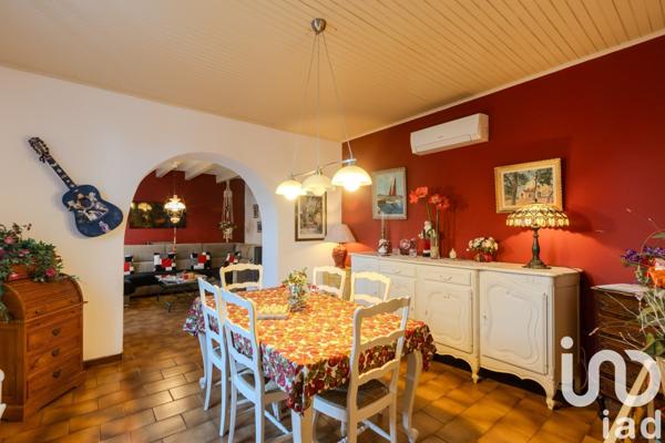 Maison à vendre 4 pièces 123 m² Arles