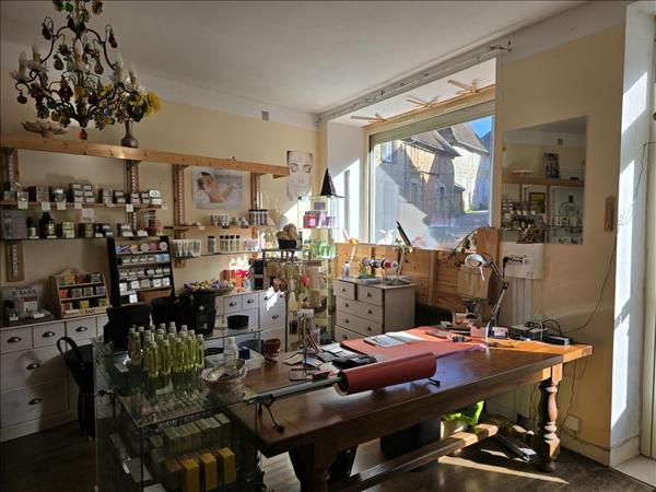 Maison à vendre |  Saint-Germain-les-Belles |  5 pièces | 183 m²