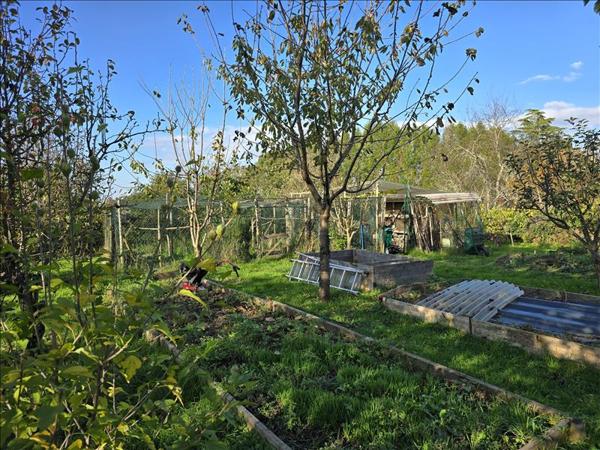 Maison à vendre |  Saint-Germain-les-Belles |  5 pièces | 183 m²