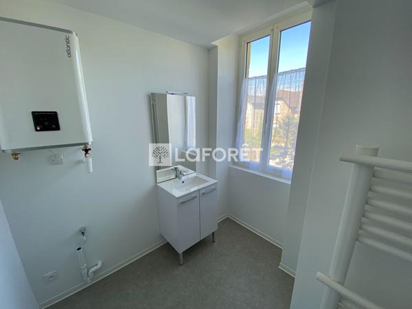 Location appartement près de BRIVE LA GAILLARDE - 1 pièce(s) - 24 m² - 455 €/mois
