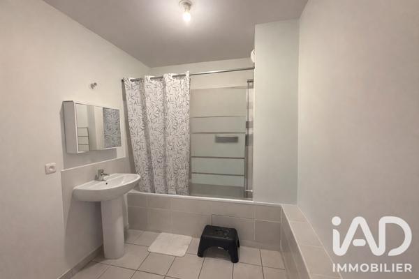 Appartement à vendre 3 pièces 60 m² Vert-Saint-Denis