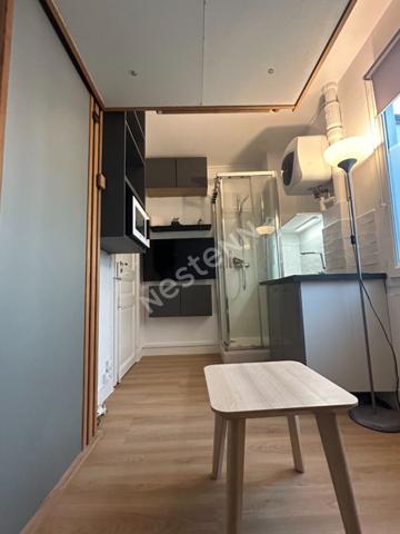 Hôtel de ville 4 Pièces 111 m² avec 2 Balcons