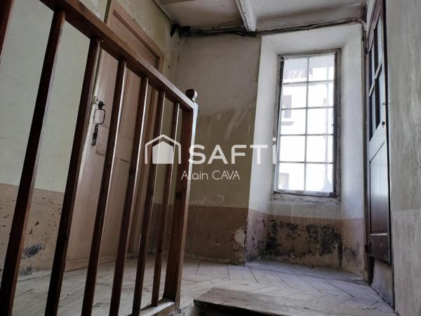 STUDIO DE 23M² SUR LE VILLAGE DE SEYNE