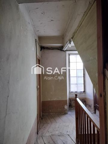 STUDIO DE 23M² SUR LE VILLAGE DE SEYNE