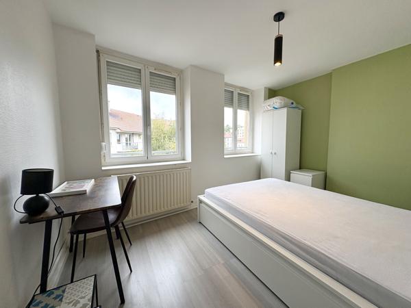 T4 meublé et rénové - Secteur Saint-Roch/Badouillère