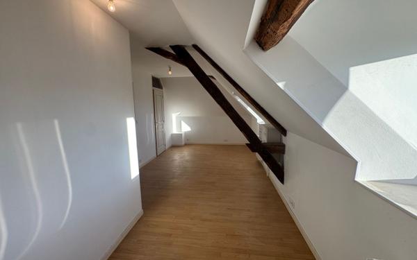 Appartement à louer    2 pièces • 32,59 m2 Vierzon