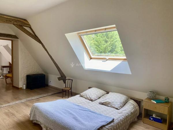 Vente                                                      Maison
                        
                     5 pièces                      142 m2                     à Montoire-sur-le-Loir