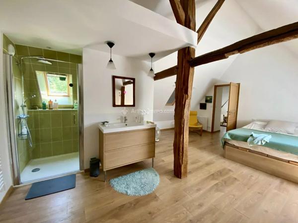 Vente                                                      Maison
                        
                     5 pièces                      142 m2                     à Montoire-sur-le-Loir
