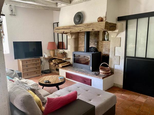 Vente                                                      Maison
                        
                     5 pièces                      142 m2                     à Montoire-sur-le-Loir