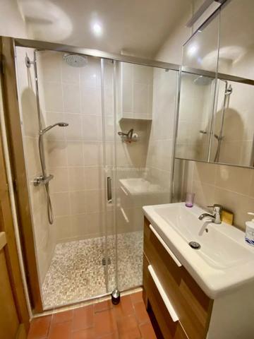 Vente                                                      Maison
                        
                     5 pièces                      142 m2                     à Montoire-sur-le-Loir