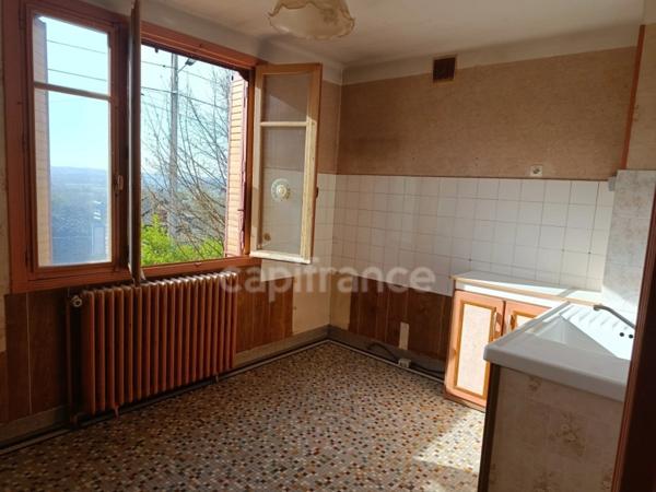 Maison sur sous-sol – Quartier des Montapins, proche commodités