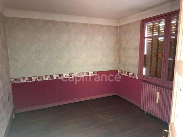 Maison sur sous-sol – Quartier des Montapins, proche commodités