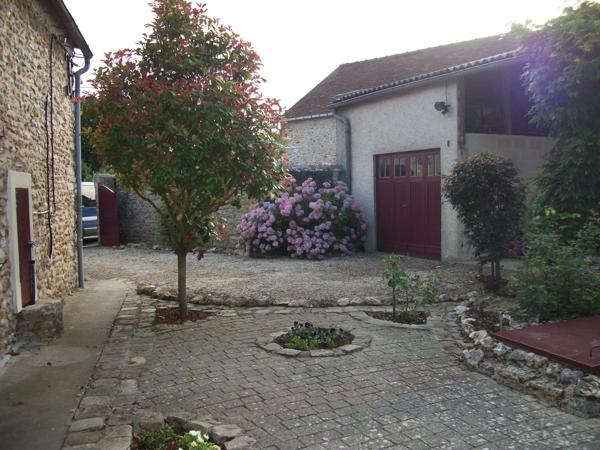 Vente                                                      Maison
                        
                     6 pièces                      123 m2                     à Dourdan