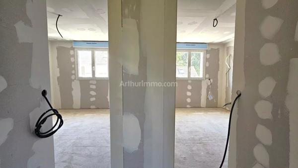 Vente                                                      Maison
                        
                     5 pièces                      95 m2                     à Boissy-sous-Saint-Yon