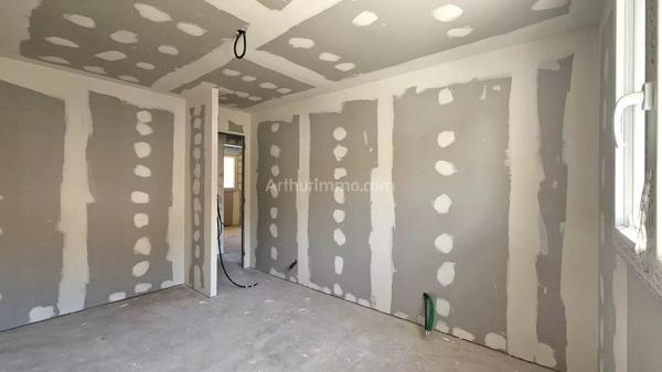 Vente                                                      Maison
                        
                     5 pièces                      95 m2                     à Boissy-sous-Saint-Yon
